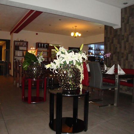 Hotel Zeitzeichen Pulheim Exterior photo
