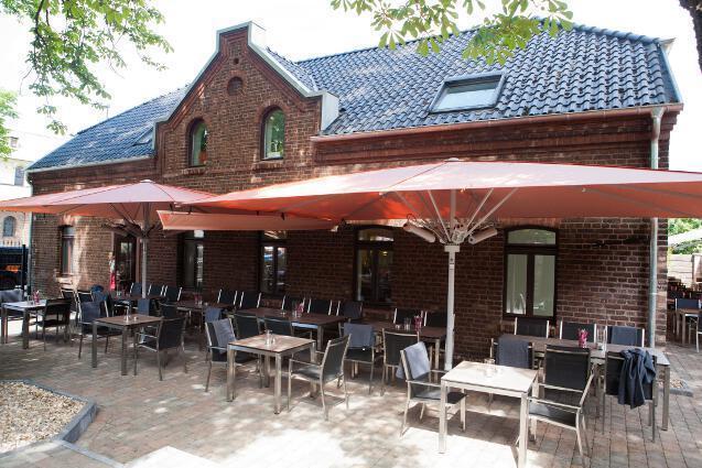 Hotel Zeitzeichen Pulheim Exterior photo